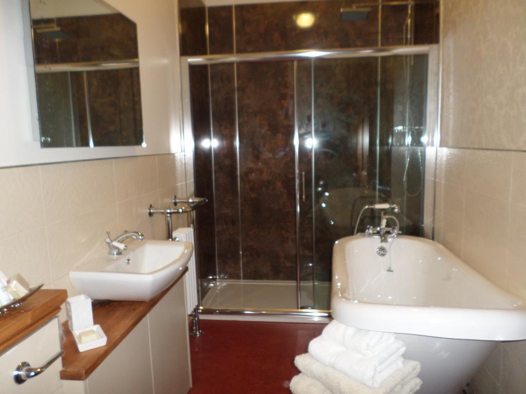 Bed and Breakfast Camfield House Турсо Номер фото